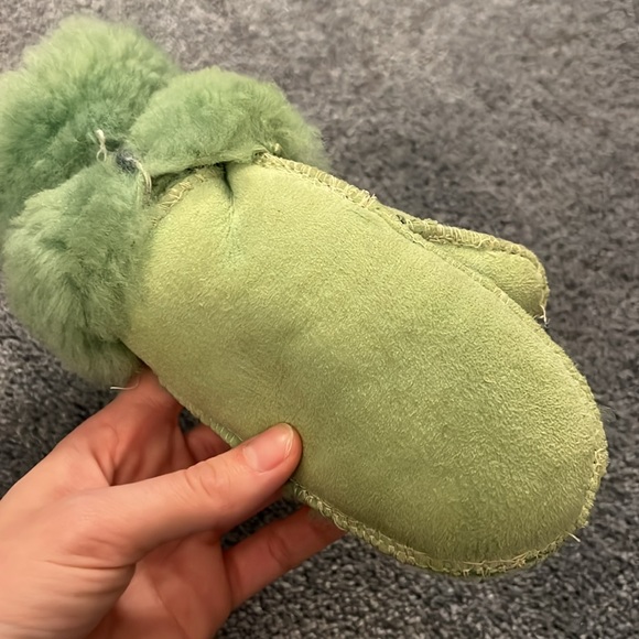 Homemade Sheepskin Mittens - Picture 6 of 7